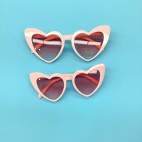 Chanceux maman et moi lunettes de soleil 1 ensemble 2 pièces bébé filles femmes famille nuances accessoires coeur amour enfants adulte lunettes de soleil
