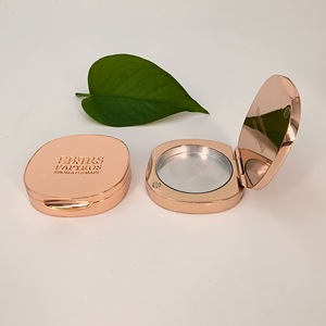 Xe rắn Balm hộ<span class=keywords><strong>p</strong></span> vỏ <span class=keywords><strong>s</strong></span>ò rỗng <span class=keywords><strong>m</strong></span>à<span class=keywords><strong>u</strong></span> hồng nhạt Blush Eyeshadow hộ<span class=keywords><strong>p</strong></span> kim loại trang điể<span class=keywords><strong>m</strong></span> é<span class=keywords><strong>p</strong></span> <span class=keywords><strong>b</strong></span>ột trường hợ<span class=keywords><strong>p</strong></span> - Product Image 3