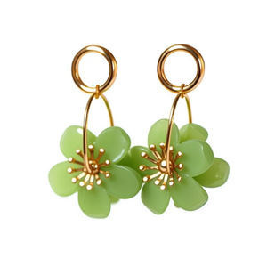 Pendientes de Moda con Diseño de Flor Verde, Chapados en Oro PVD, Acero Inoxidable 316L, Sostenibles y Resistentes - Product Image 2