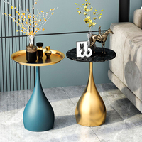 Table d'appoint en marbre, meuble de salon créatif de luxe léger, petite table ronde en or