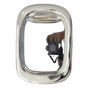Excepcional espejo de ventana de avión niquelado al por mayor espejo de alta calidad decorativo montado en la pared espejo de tocador mejor venta - Product Image 1