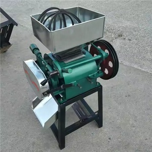 Machine automatique de fabrication de flocons d'avoine en vente forte Machine d'aplatissement de grains <span class=keywords><strong>à</strong></span> bas <span class=keywords><strong>prix</strong></span> Machine de fabrication de flocons de grains de blé et de maïs - Product Image 5