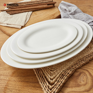 Precio al por mayor calidad superior 10 12 14 16 18 pulgadas cerámica porcelana blanca servir platos de cena de pescado ovalados para <span class=keywords><strong>restaurante</strong></span> - Product Image 1