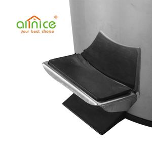 In Acciaio Inox <span class=keywords><strong>Pedale</strong></span> Del Metallo <span class=keywords><strong>Pedale</strong></span> Immondizia Bidone della <span class=keywords><strong>Spazzatura</strong></span> Trash Can Per Ufficio Bagno <span class=keywords><strong>Cestino</strong></span> Dei Rifiuti <span class=keywords><strong>Con</strong></span> Coperchio - Product Image 5