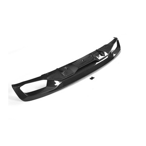 Difusor Trasero de Fibra de Carbono Pulido LANNER 2017-2018 para BMW Serie 5 G30 530i/540i (Instalación con Cinta Adhesiva/Tornillos) - Product Image 2