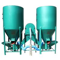 Mélangeur-broyeur vertical auto-aspirant adaptable pour matériaux humides et secs, capacité 500 kg, pour le traitement des céréales sèches et des matières premières ensilées humides