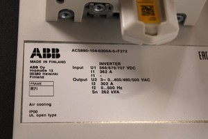 ACS880-104-0300A-5 ACS8801040300A5 Variador de Frecuencia 302A para PLC - Product Image 4