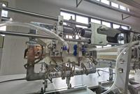 Machine de fabrication de barquettes jetables pour plats à emporter Zx-2000, machine à fabriquer des boîtes en papier pour hamburgers et pizzas – Grande vente