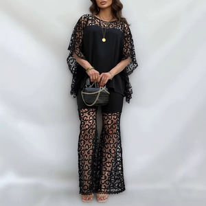 <span class=keywords><strong>Blusa</strong></span> de mujer personalizable <span class=keywords><strong>con</strong></span> diseño de encaje calado negro, manga murciélago holgada, top de crepé, camisa oversize de verano - Product Image 3