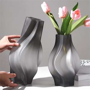 Vendita calda tavolo <span class=keywords><strong>vaso</strong></span> di vetro per <span class=keywords><strong>fiori</strong></span> decorativo chiaro matrimonio <span class=keywords><strong>vaso</strong></span> di nuovo Design vasi verdi per la vendita - Product Image 3