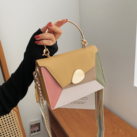 Sacs à main de créateur de luxe pour femmes Sacs à main fourre-tout de grande taille Sacs à main en gros Doublure en polyester Sac fourre-tout de style tendance