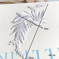 Accessoires décoratifs multicolores Colle à dos DIY Hand Silver Thread Size Leaves Embroidery Cloth Patch