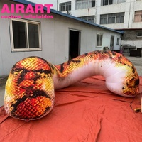 Décoration suspendue pour scène, serpent gonflable réaliste à vendre