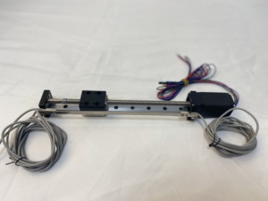 Mesa de movimiento lineal de baja vibración con tornillo trapezoidal HMS30T de 8 mm, carrera de 300 mm, velocidad máxima de 250 mm/s - Product Image 1