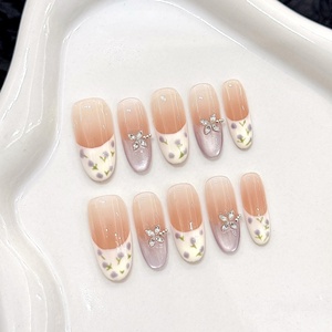 Nouveau <span class=keywords><strong>produit</strong></span> printemps fleurs violettes français oeil de chat <span class=keywords><strong>faux</strong></span> <span class=keywords><strong>ongles</strong></span> longue ballerine portable été amovible à la main presse sur les <span class=keywords><strong>ongles</strong></span> - Product Image 4