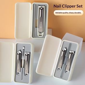 Coupe-ongles professionnel de luxe en acier inoxydable ultra-affûté et robuste, kit de <span class=keywords><strong>manucure</strong></span> et pédicure 3-en-1 avec lime à ongles, coffret cadeau - Product Image 1