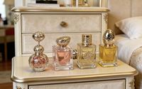 Parfum Personnalisé 10ml Longue Durée Femme Designer Mini Brume Corporelle Parfumée Boisé Agrumes Thé Paris Échantillon