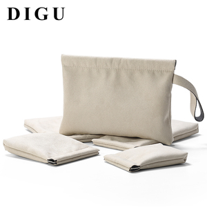 DIGU haute qualité Logo personnalisé imprimé flanelle pochette à bijoux sac de rangement de bijoux pour collier bague - Product Image 2