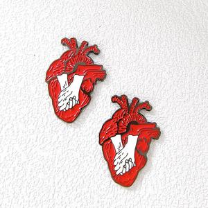 Épingles en émail Prix d'usine Radiologie Tech Infirmière Médecin Soins de santé Cadeau médical Épingles en émail souple personnalisées bon marché - Product Image 5