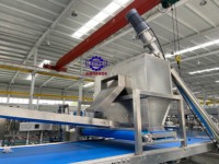 SINOFUDE Automatische Marshmallow Centrale Vulling Extruder Productielijn Depositor PLC Computergestuurde Procescontrole