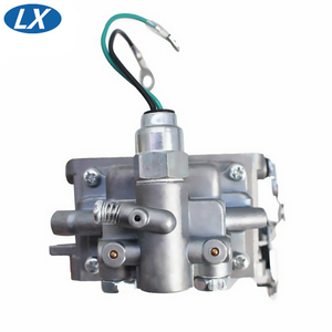 Nouveau carburateur 15003-7041 pour <span class=keywords><strong>Kawasaki</strong></span> 15003-7041 15003-7077 FH601V <span class=keywords><strong>tondeuse</strong></span> à gazon moteur pièces de rechange carburateur - Product Image 6