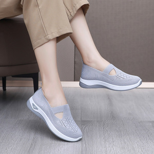 <span class=keywords><strong>Scarpe</strong></span> da <span class=keywords><strong>Donna</strong></span> Autunnali Traspiranti Leggere con Suola Morbida, Tomaia in Poliestere, Tacco Piatto, per Signore di Mezza Età e Anziane, <span class=keywords><strong>Taglie</strong></span> <span class=keywords><strong>Grandi</strong></span> - Product Image 5