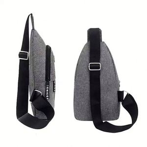 กระเป๋าเป้สะพายหลังขนาดเล็กสำหรับวัยรุ่น นักเรียน  แบบ unisex  ลำลอง  ทันสมัย  สีพื้น  สะพายไหล่เดียว  ลายตัวอักษร - Product Image 3