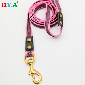 Correa de látex de Material PP antideslizante resistente de lujo, correa para mascotas, correas de perro de lujo con hebilla de Metal de latón - Product Image 2