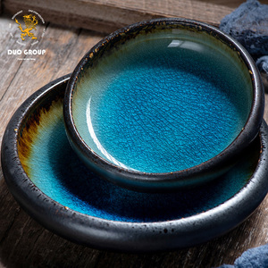 Plato de cerámica Japandi con efecto craquelado y esmalte reactivo para sushi y ensalada, ideal para bistrós, cafeterías y restaurantes. - Product Image 4