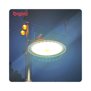 Consegna veloce di magazzino 200W progetto di ingegneria su misura servizio di telecomando in riva al <span class=keywords><strong>mare</strong></span> aggiornato luce solare ad alta baia - Product Image 5