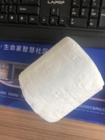Vente en gros de serviettes hygiéniques de qualité supérieure à 4 plis souples à 2 plis avec traitement antistatique et à faible humidité