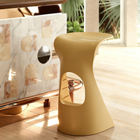 Tabouret de bar moderne en acrylique PP de qualité supérieure, siège incurvé, repose-pieds antidérapant, cuisine extérieure, îlot de cuisine, salle à manger, hôtel, salon
