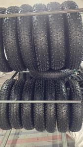 Pneus de vélo gras pour pays nordiques, antidérapants, avec crampons pour la neige - Product Image 4