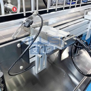 เครื่องเติมน้ำแบบแม่เหล็ก8หัวเครื่องจ่ายปริมาณปริมาณการผลิตเครื่องดื่มแบบอัตโนมัติ - Product Image 4