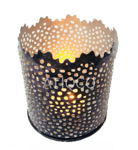 Bougie votive ronde antique en métal la plus vendue pour les mariages et les événements et les décorations pour la maison - Product Image 4