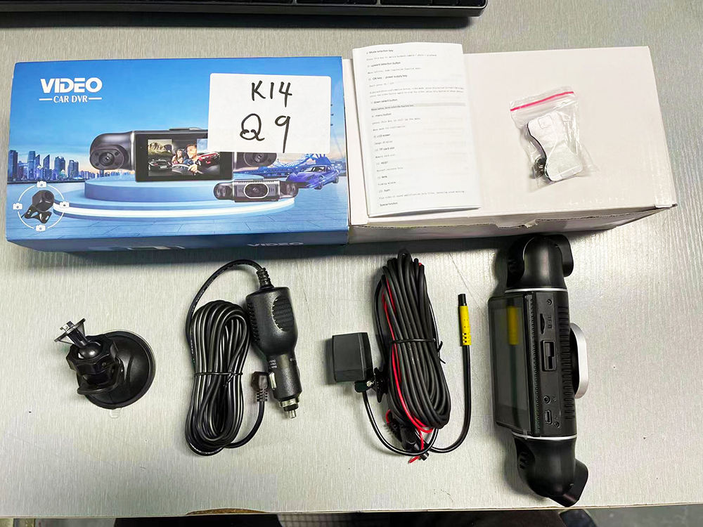 Fotocamera 4K a quattro lenti