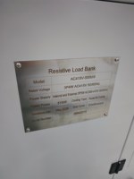 Banco de Carga Resistivo de CA Estacionario de 500kW con Carcasa Resistente a la Intemperie para Pruebas de Generadores y UPS
