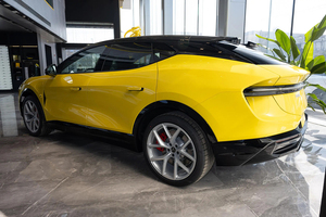 Auto Eléctrico Usado Lotus Eletre S+ R+ 2025, SUV, 600 KM de Autonomía, 5 Puertas, 5 Plazas, Alta Velocidad, 4x4, Auto Eléctrico de Lujo - Product Image 6