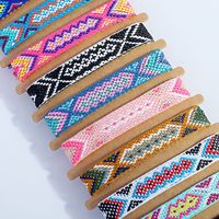 12Pcs Set Gelang Tenun Bohemian Warna-warni Gaya Etnik Nepal Gelang Persahabatan Geneva dengan Rumbai Modis