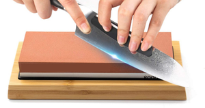 Juego de piedras <span class=keywords><strong>para</strong></span> <span class=keywords><strong>afilar</strong></span> <span class=keywords><strong>cuchillos</strong></span> Grit 400/1000 3000/8000 <span class=keywords><strong>Piedra</strong></span> <span class=keywords><strong>para</strong></span> <span class=keywords><strong>afilar</strong></span> <span class=keywords><strong>Cuchillos</strong></span> Juego de piedras Base de bambú antideslizante - Product Image 3