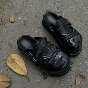 Men's Black Leather <b>Clog</b> Sandals, Retro Round Toe Buckle Strap Casual Mule Shoes - Product Image 1