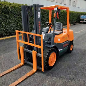 Vente flash : Chariot élévateur d'occasion TCM FD30 pour travaux de terrassement - Product Image 1