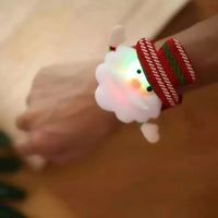 I-0054 Fournitures de fête de Noël, lampe LED, bracelet clignotant de Noël, bracelet clignotant de dessin animé