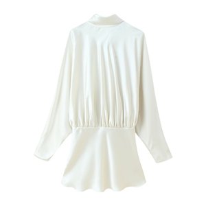 SHENZHU 2026 Nuova Collezione Primavera Abito Mini Fluido con Collo Alto, <span class=keywords><strong>Maniche</strong></span> <span class=keywords><strong>Lunghe</strong></span> e Sciarpa in Seta Satinata 4661215 - Product Image 2