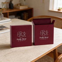 Caja de Cartón Plegable con Logotipo Personalizado, Patrón Geométrico Borgoña, Laminación Mate, Empaque Rectangular de Lujo para Ropa