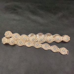 C Wholesale robe de mariée arabe personnalisée <span class=keywords><strong>ceinture</strong></span> <span class=keywords><strong>en</strong></span> <span class=keywords><strong>or</strong></span> exquise pleine longueur réglable strass <span class=keywords><strong>ceinture</strong></span> <span class=keywords><strong>marocaine</strong></span> - Product Image 2