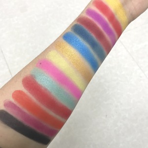 OEM Mỹ Phẩm Trang Điểm 18 Màu Sắc Cao Sắc Tố Tự Nhiên Tông <span class=keywords><strong>Eyeshadow</strong></span> <span class=keywords><strong>Palette</strong></span> Cho Trang Điểm Mắt Nhãn Hiệu Riêng <span class=keywords><strong>Eyeshadow</strong></span> - Product Image 5