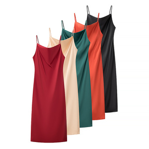 SHENZHU Vêtements Femme 2025 Printemps <span class=keywords><strong>Janvier</strong></span> Nouvelle Robe Bretelles Mi-longue <span class=keywords><strong>en</strong></span> Satin Dos Nu Sexy Style Niche Française 2386 - Product Image 1