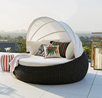 Chaise longue en osier ronde en osier pour la maison, ensemble de lit de bronzage avec canapé rond en rotin unique