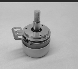 Encoder Absoluto Baumers AMG77S W32 S2048 de Aluminio para Equipos Industriales - Product Image 3
